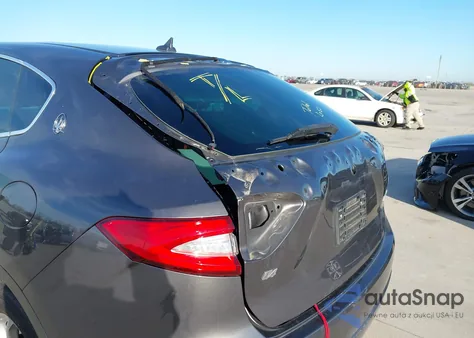 2019 Maserati Levante z USA, uszkodzony, nr VIN ZN661XUA0KX320561